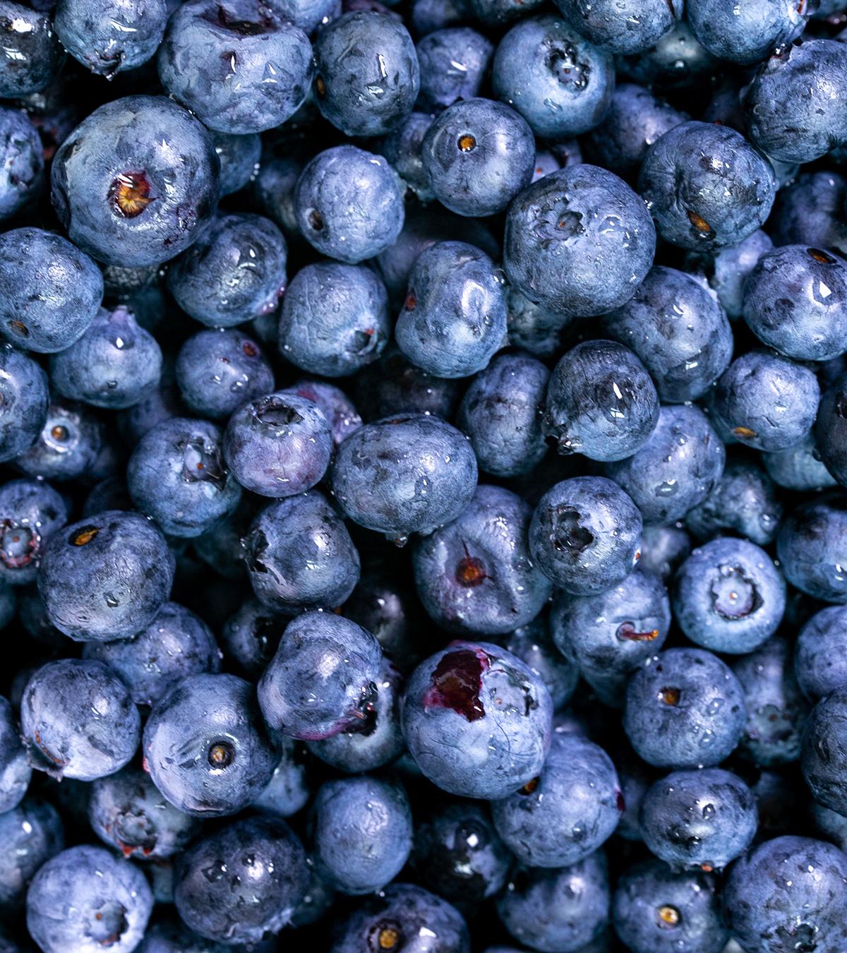 Serving Blueberries