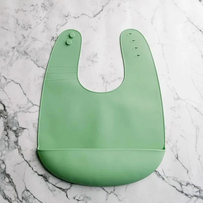 Silly Bib - SIlicone Feeding Bib in use