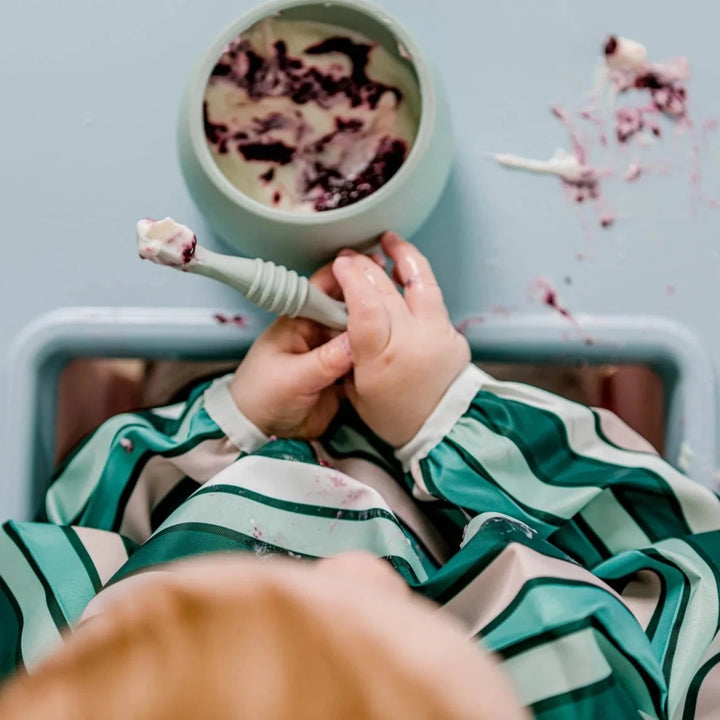 Sticky Spoon ™ - Starting Solids