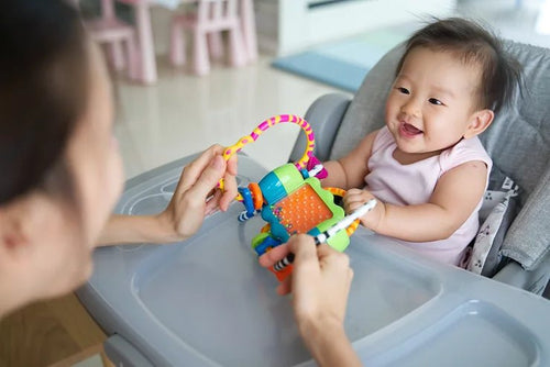 5 Things To Know About Starting Solids - Starting Solids
