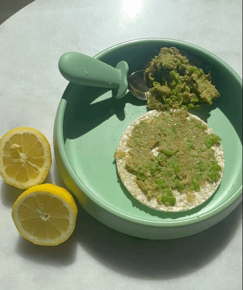 No Cook 5 Minute Baby Meal - Tuna with smashed peas and avocado - Starting Solids