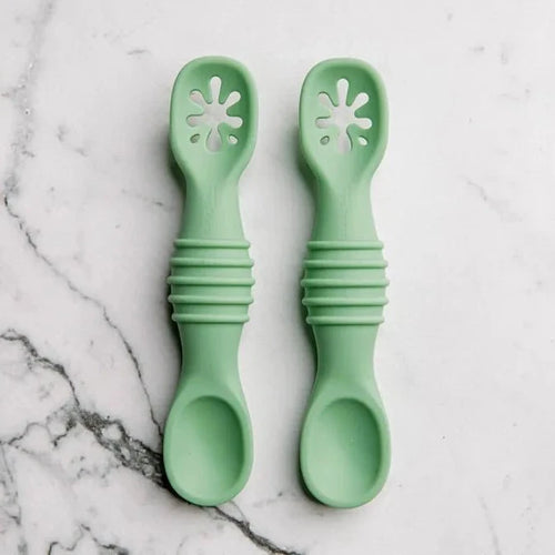 Sticky Spoon ™ - Starting Solids