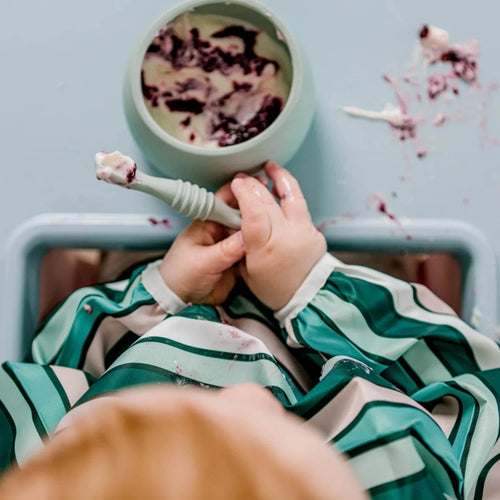 Sticky Spoon ™ - Starting Solids