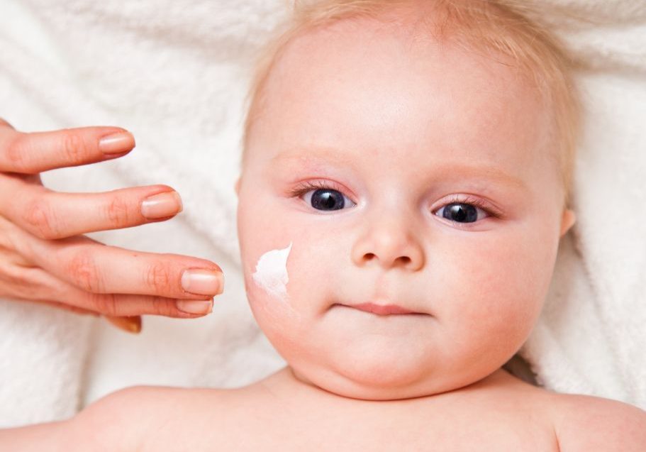 Photo of baby being moisturised by Starting Solids Australia